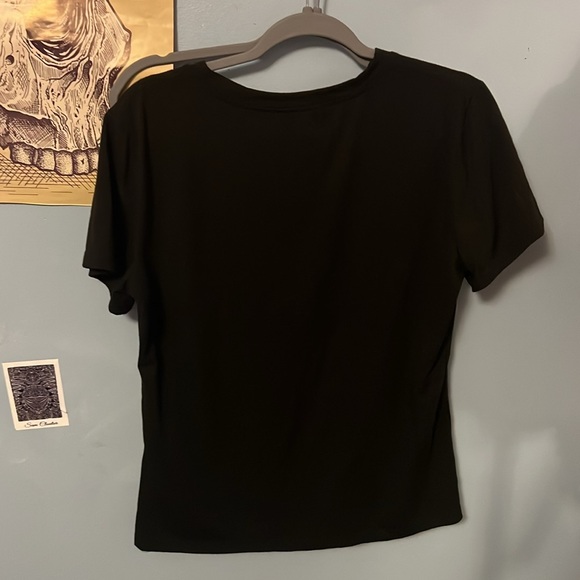 Size small - Picture 2 of 2